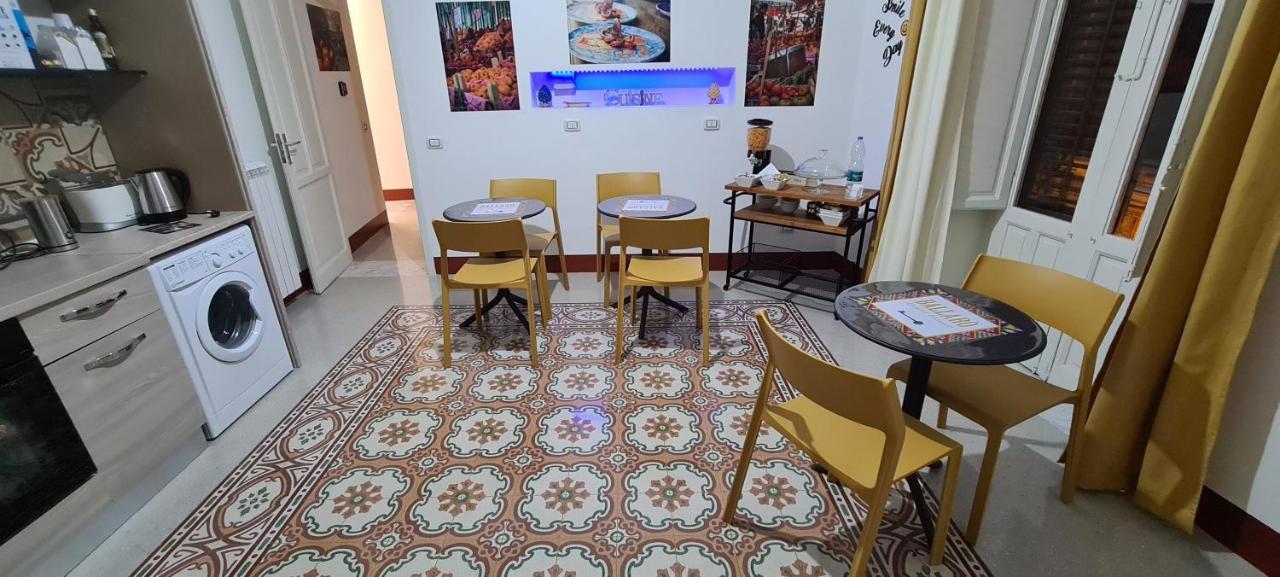 Ballaro Guest House Palerme Extérieur photo