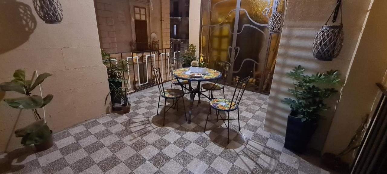 Ballaro Guest House Palerme Extérieur photo
